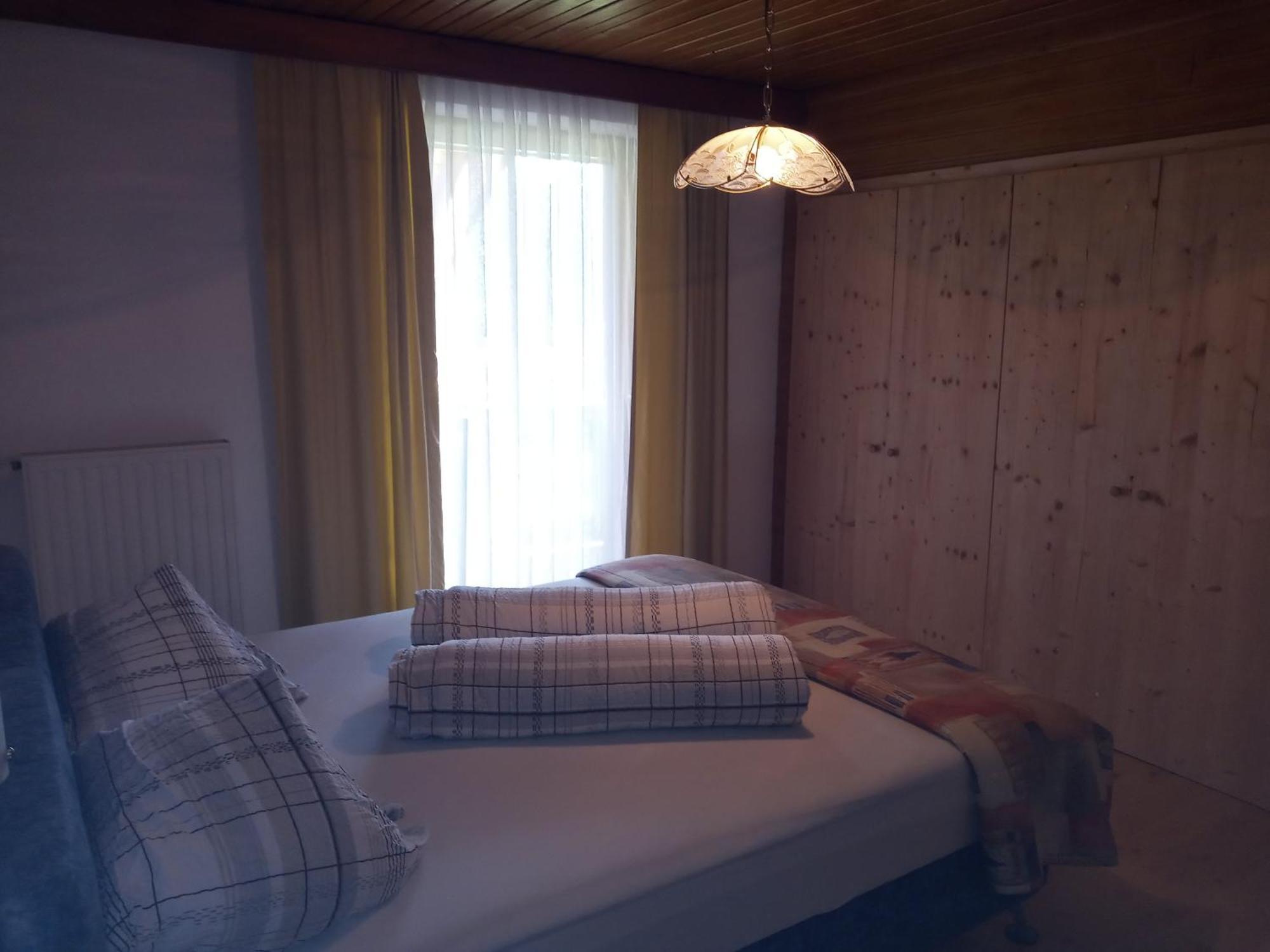 Haus Birke Daire Weissensee Oda fotoğraf